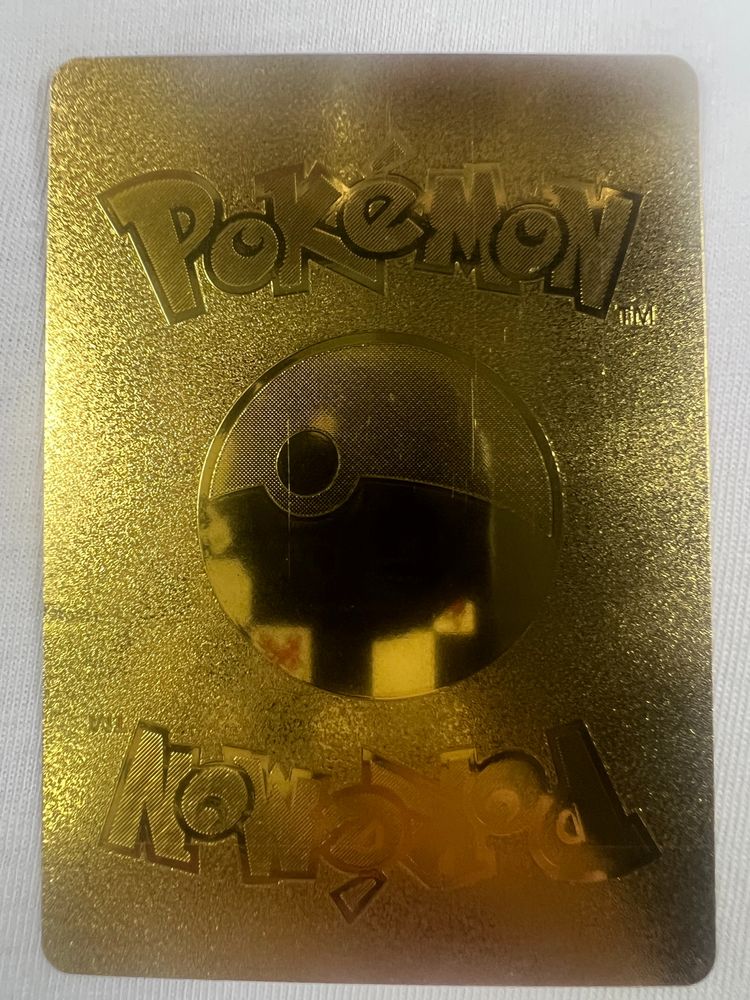 Pikachu Vmax Pokémon Card imagen 2