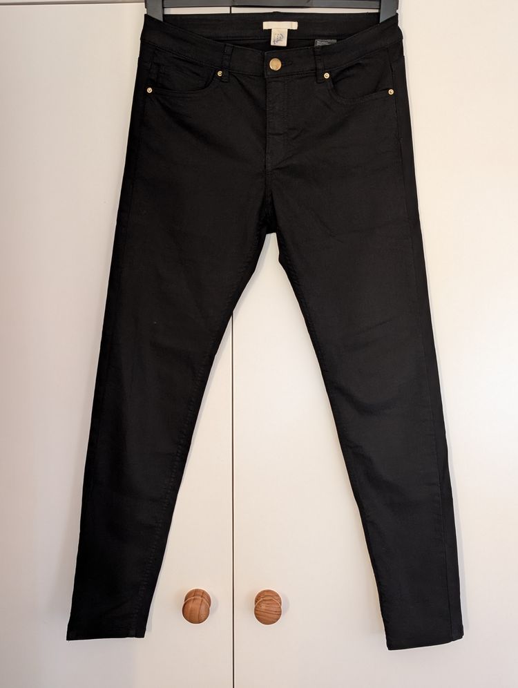 H&M H&M Black Skinny Jeans product image