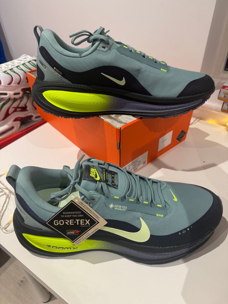 Nike Vomero 18 Gtx Running Shoes