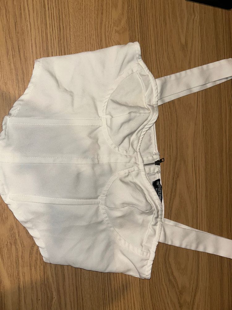 PrettyLittleThing White Cropped Bustier Top With Zipper product image