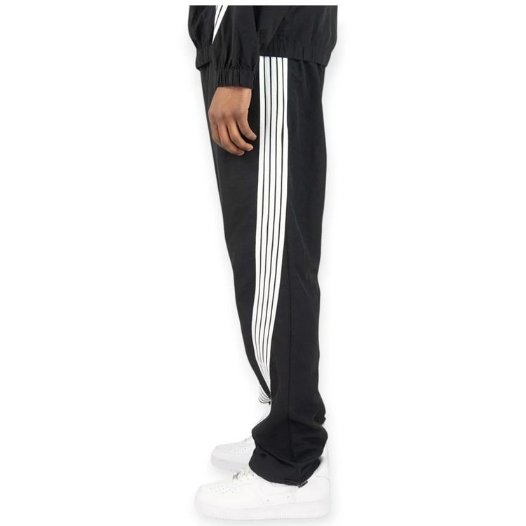 Adidas Black Track Pants With White Stripes imagen 2