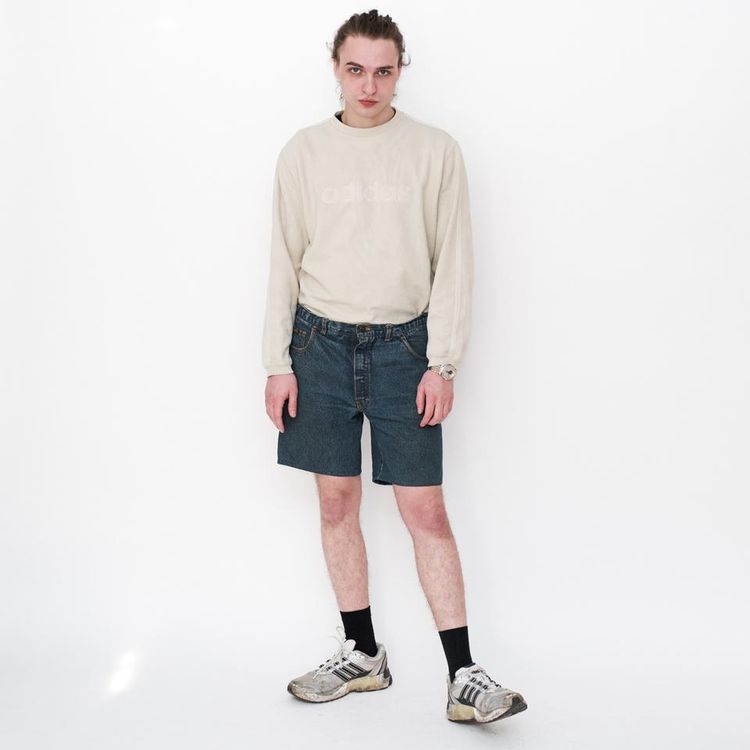 intage 90s LEE classic denim shorts in blue image 2