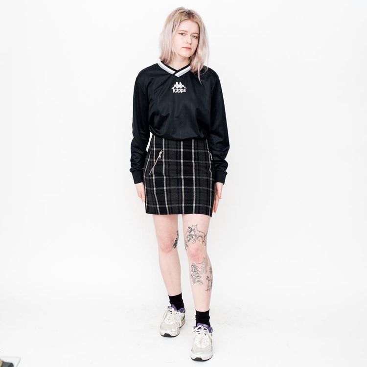 Vintage Y2K GAP plaid skirt in black / grey 4