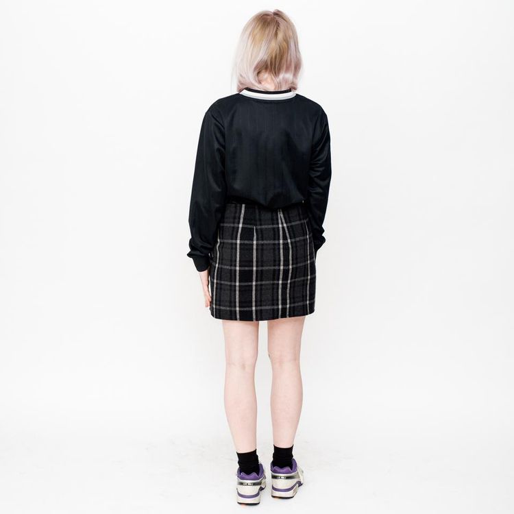 Vintage Y2K GAP plaid skirt in black / grey 3