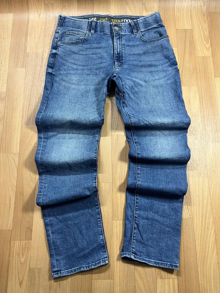 Lee Straight Fit Mvp Jeans