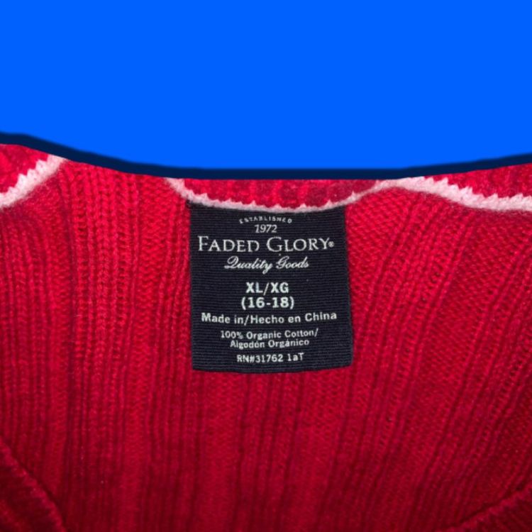 * RED KNIT JUMPER * 3