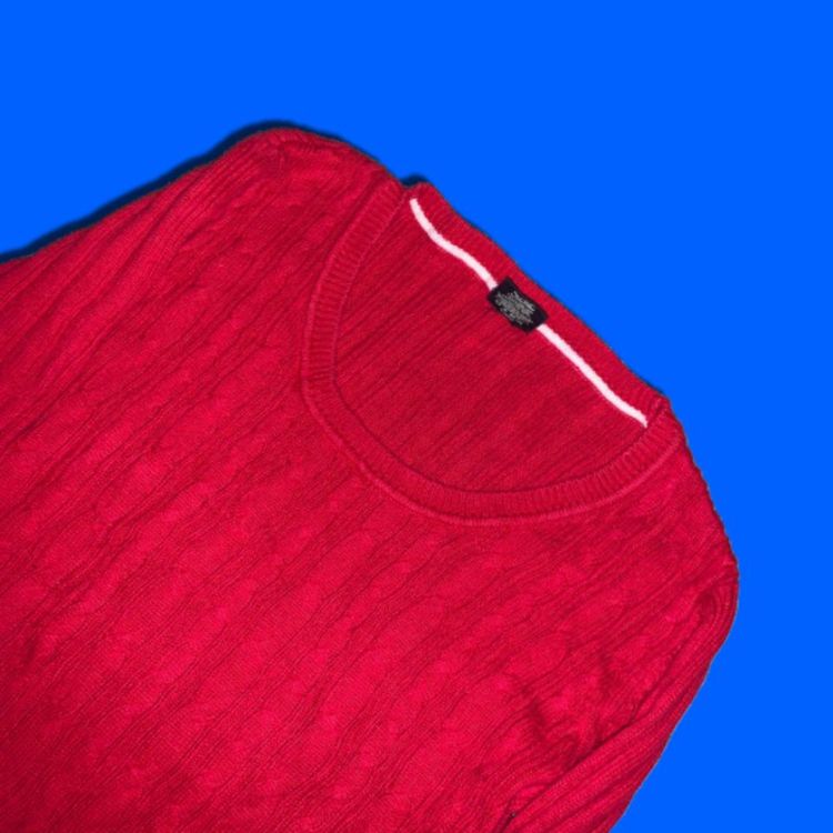 * RED KNIT JUMPER * 2