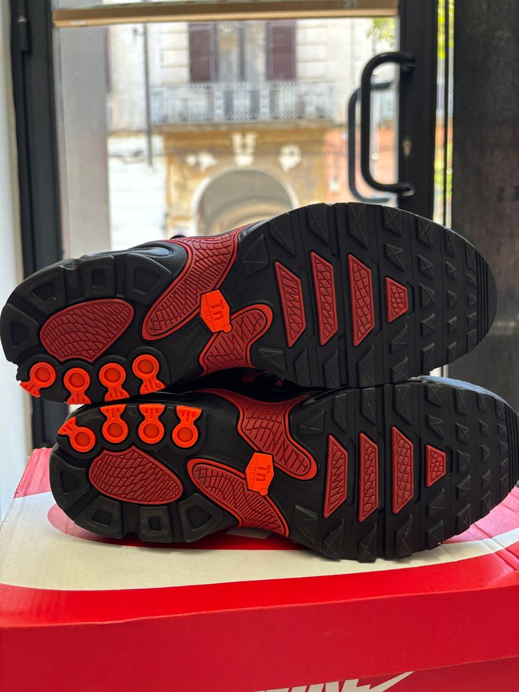 Nike Air Max Plus Drift Red Dragon image 9