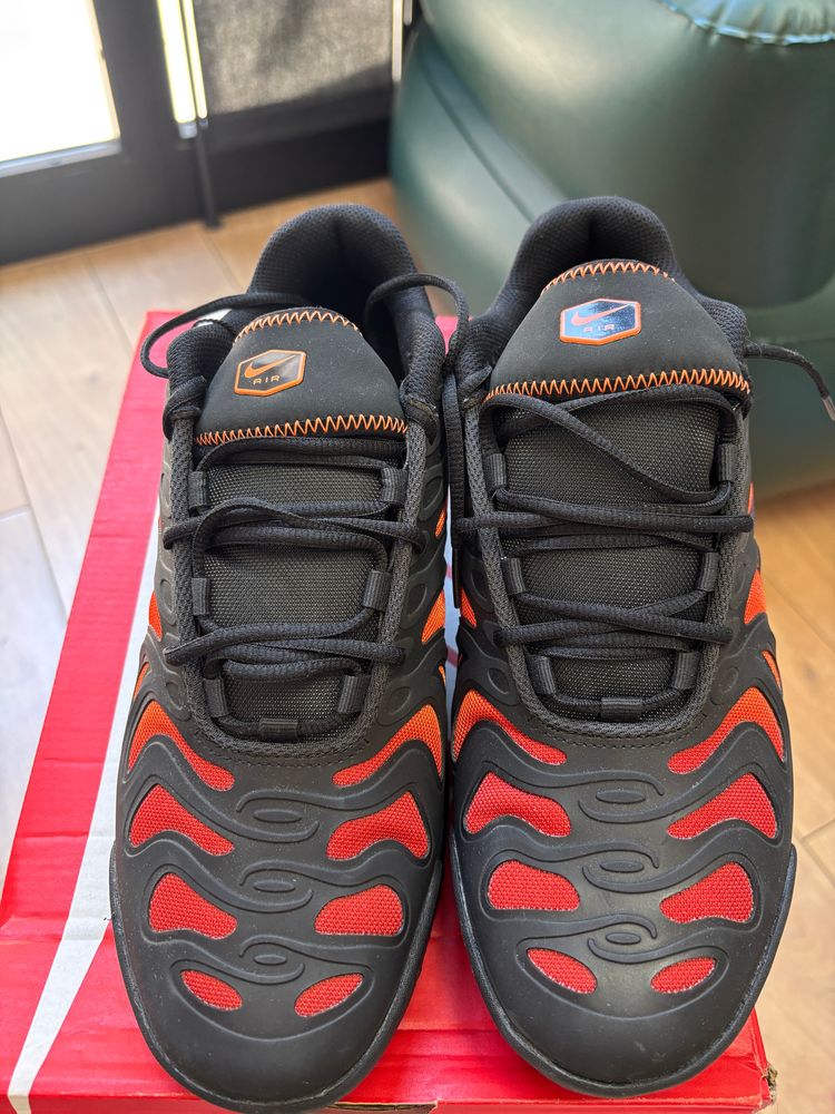 Nike Air Max Plus Drift Red Dragon image 2