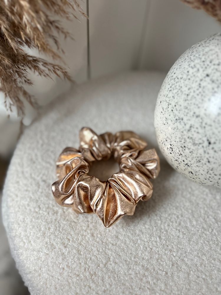 Other Złota metaliczna gumka frotka metallic gold scrunchie product image