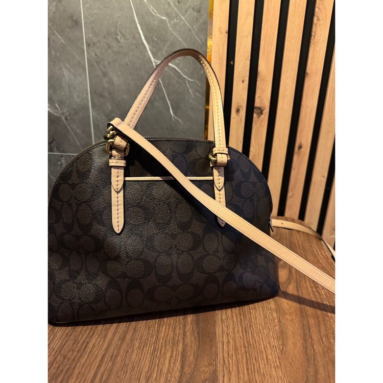 Luxury handbag / shoulder bag Coach monogram brown and light nude leather (Dome Satchel Model) imagen 2