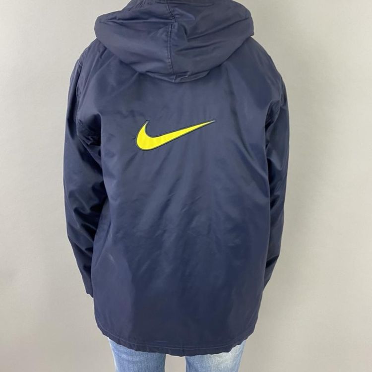 Nike jacket with swoosh spellout 3