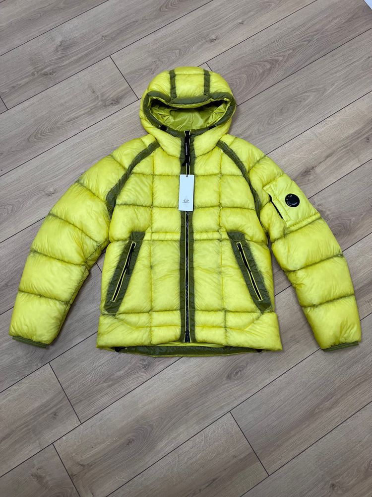 C.P Company DD Shell Puffer Hooded Jacket 