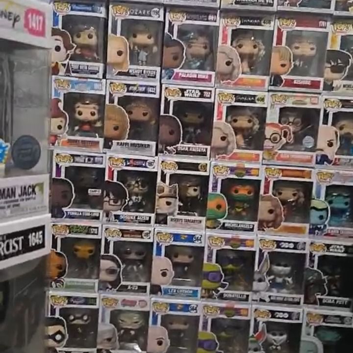 On Running Item on screen, £13 pick a pop product image