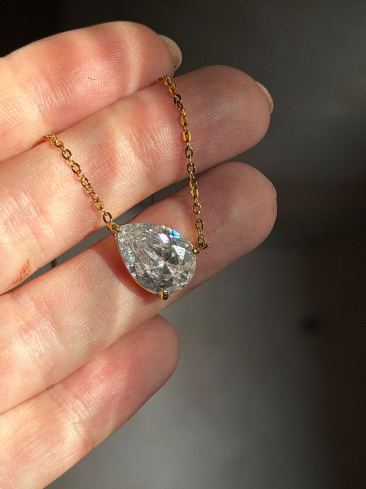 Gold plated Chain Necklace With Pear-Shaped Clear Gemstone Pendant image 1