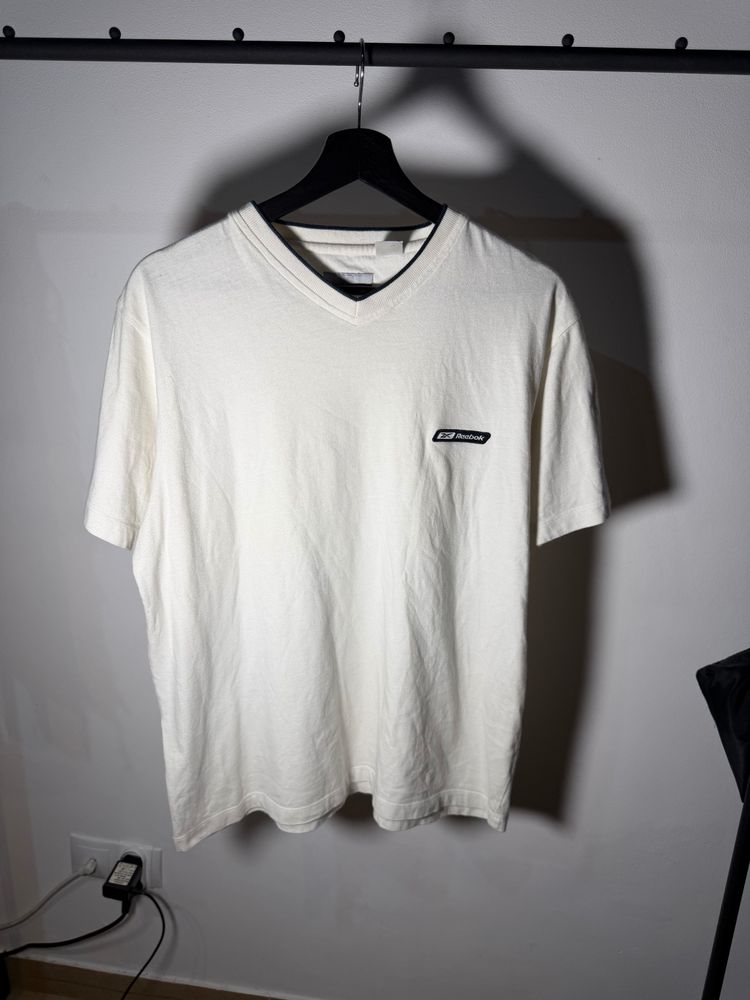 Reebok Reebok White V-Neck T-Shirt product image