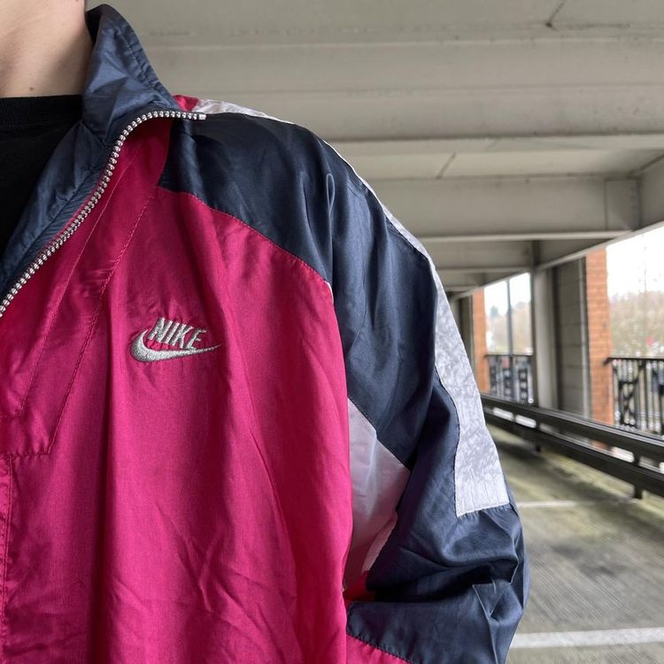 Nike Vintage Nike international shell jacket in pink product image