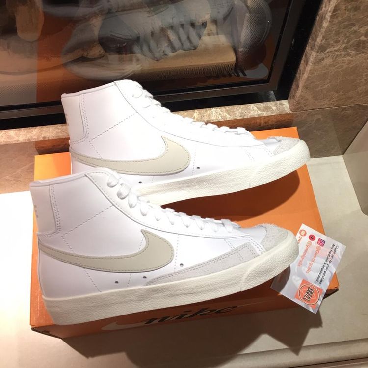 Nike Nike Blazer Mid 77 Vintage product image