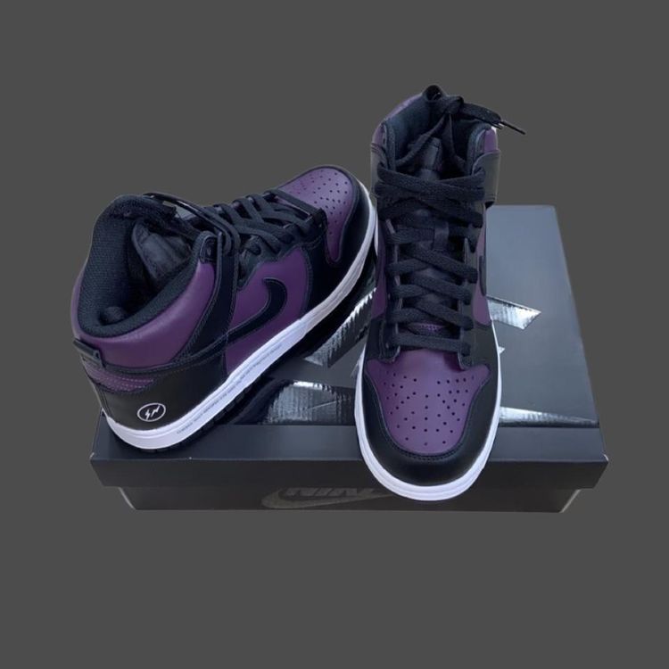 - Nike X Fragment Dunk High Beijing (Purple and Black) 3