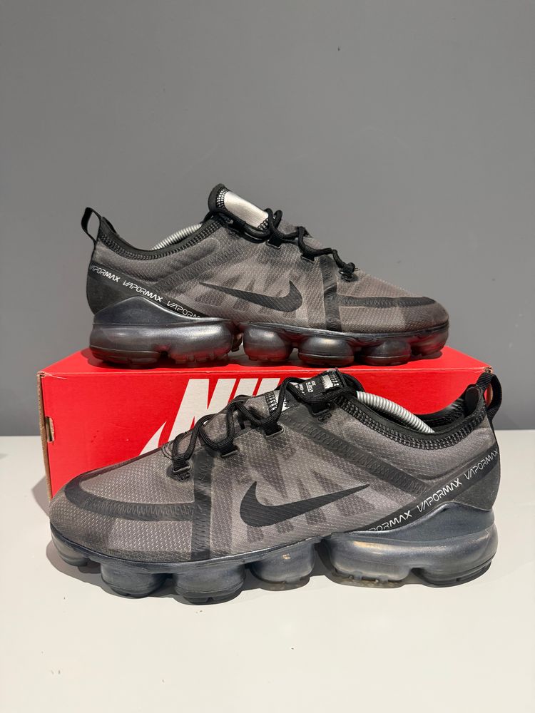 Nike Air VaporMax 2019 Triple Black – UK 10 (No Box) image 1