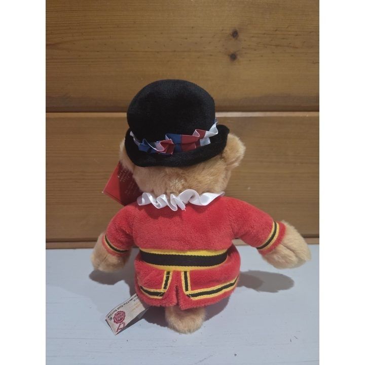 Red Dressed Teddy Bear With Black Hat imagen 3