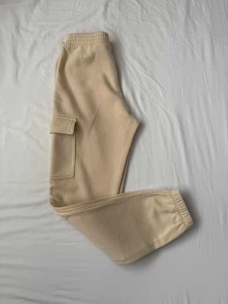 H&M Beige Cargo Jogger Pants image 5