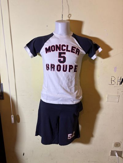 Moncler completo