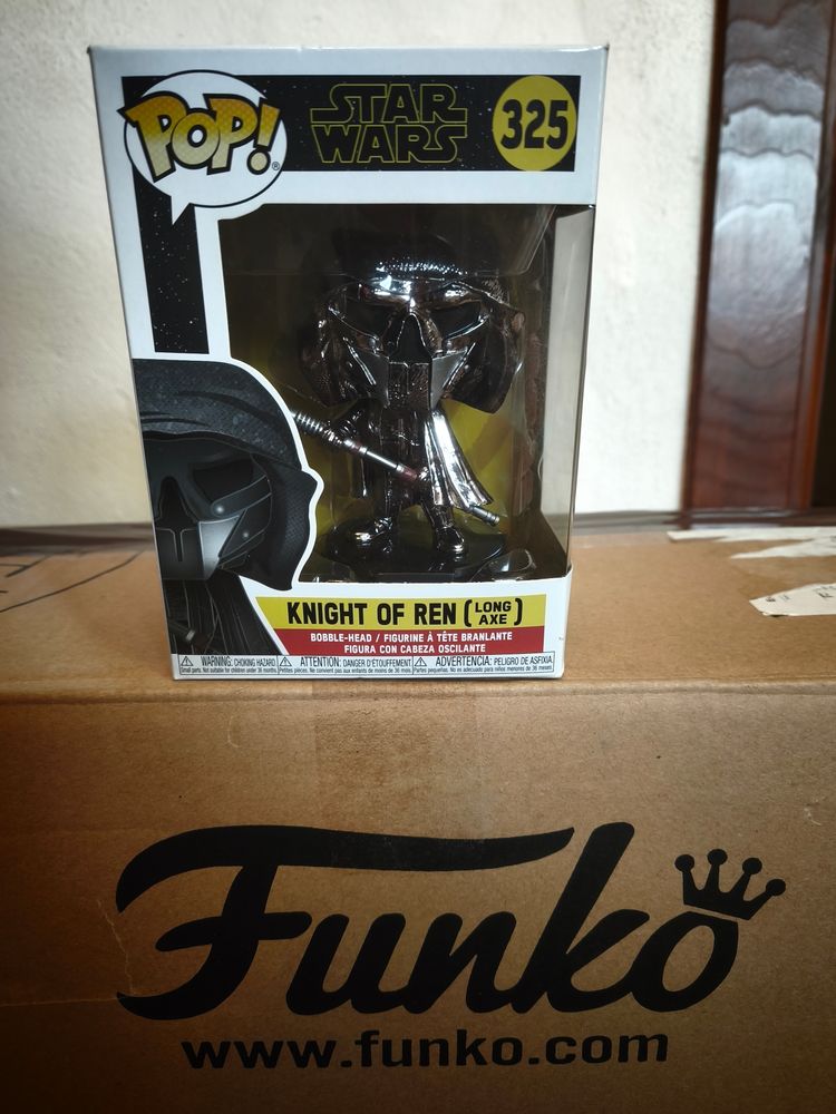 Funko Pop Star Wars Knight Of Ren (Long Axe)