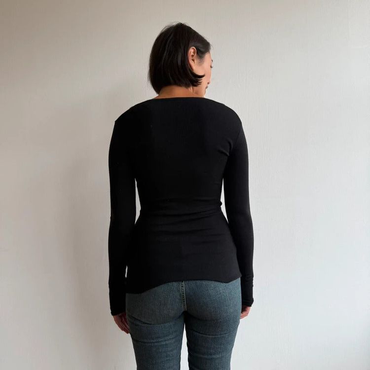 Burberry v neck knit jumper - Size S imagen 4
