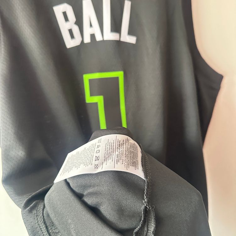 Minnesota Timberwolves Lamelo Ball Jordan jersey - XL image 7