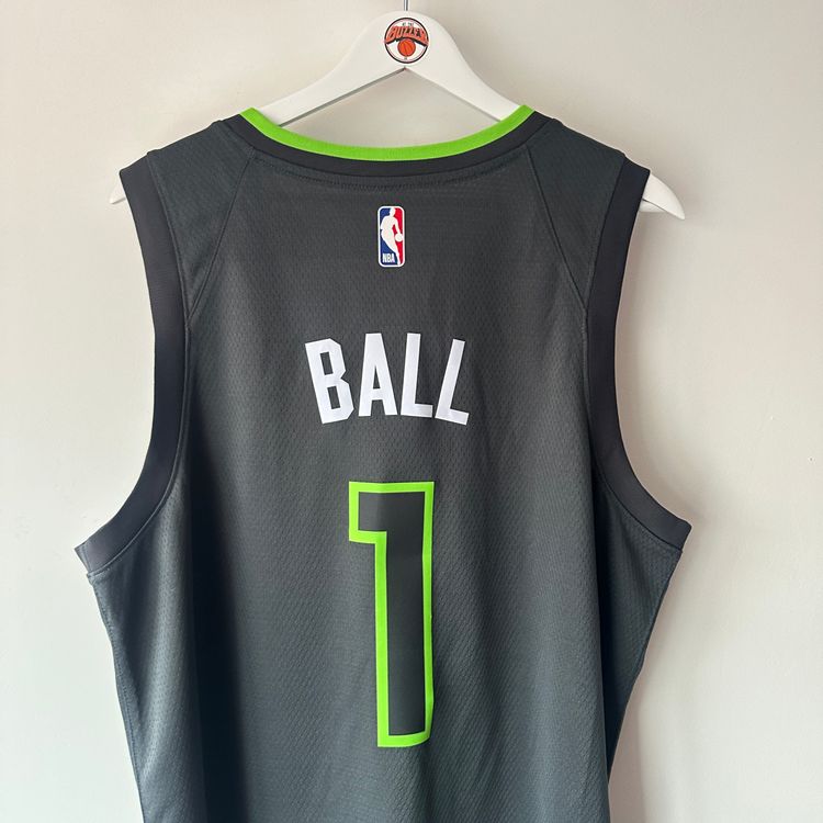 Minnesota Timberwolves Lamelo Ball Jordan jersey - XL image 6