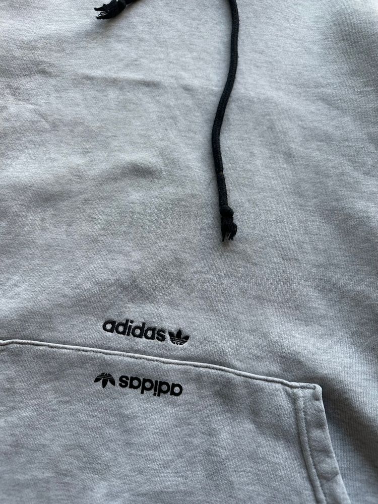 Adidas VTG Hoodie imagen 3
