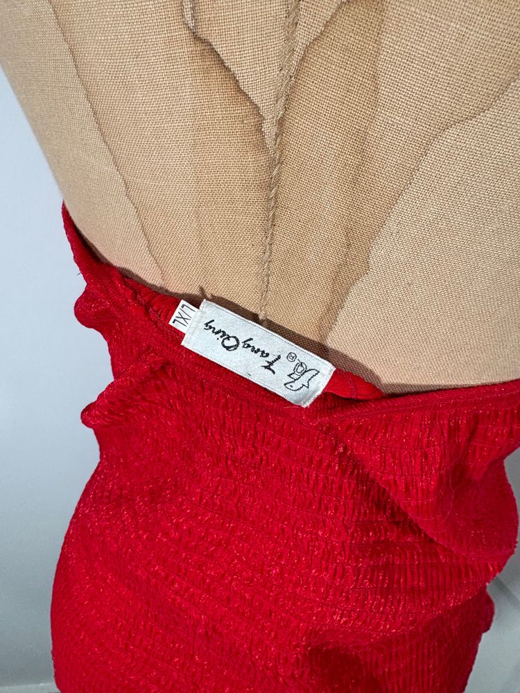 Y2K ruffled halter Top 4