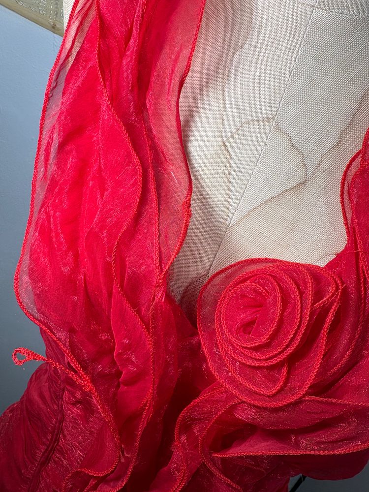 Y2K ruffled halter Top 7