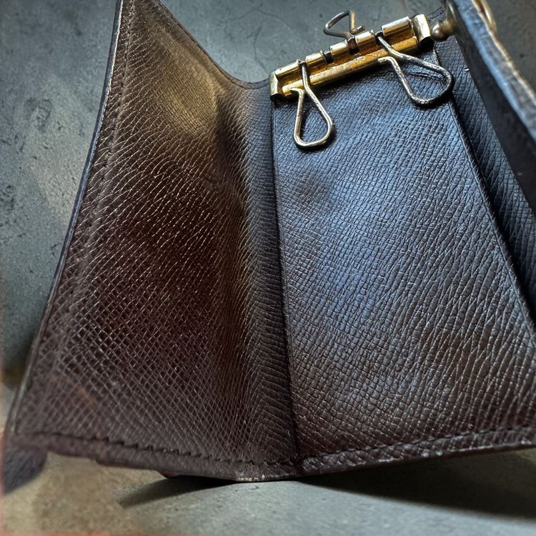 Vintage Louis Vuitton Damier Ébène Canvas Key Holder image 7