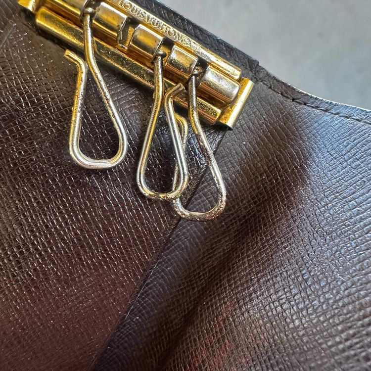 Vintage Louis Vuitton Damier Ébène Canvas Key Holder image 4