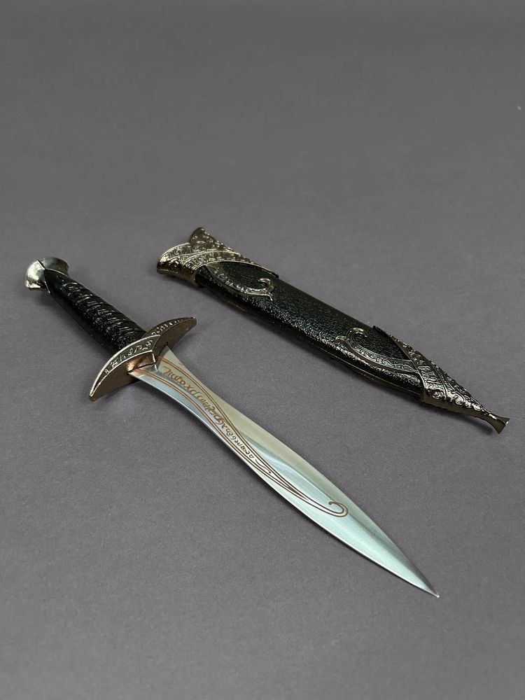 Lord Of The Rings Mini Sting Sword Metal image 1