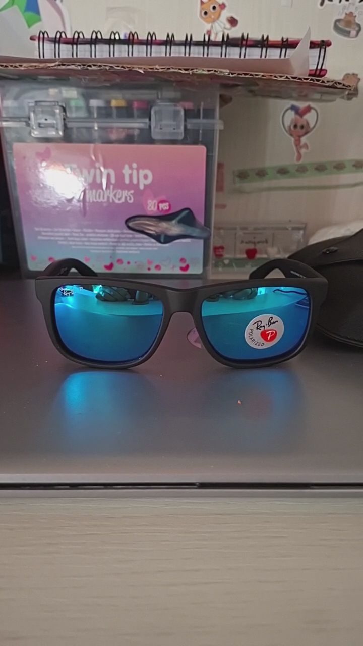 Ray-Ban Justin image 1