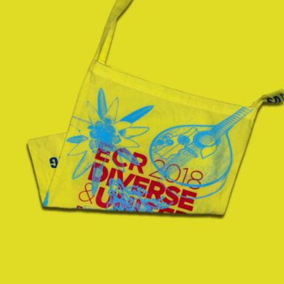* DRAGON PRINT YELLOW TOTE BAG *