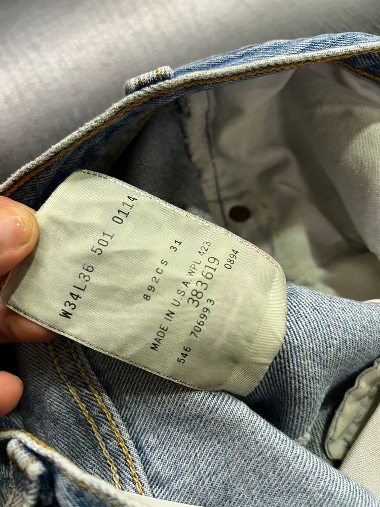 Immagine di Levi'S Distressed Blue Jeans mercato U.S.A.  1994  M/34 3