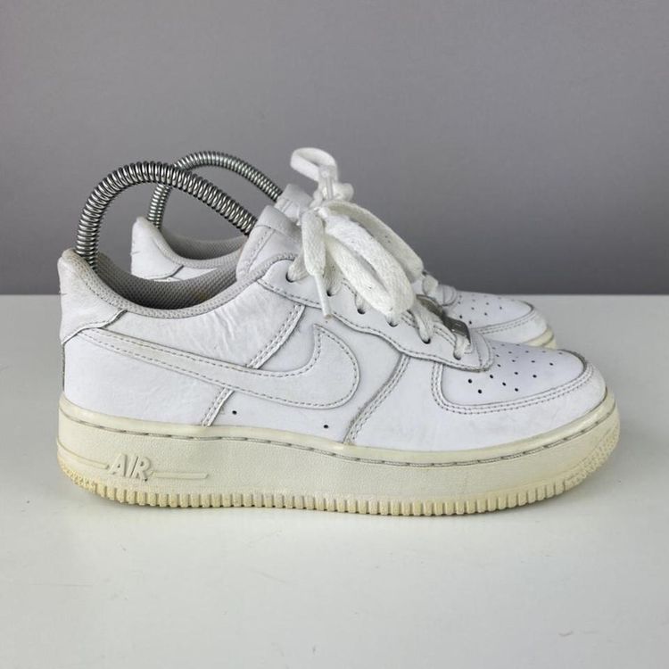 Nike Air Force 1 white image 2