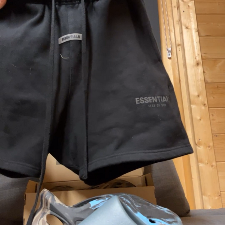 Essentials Shorts essential product image
