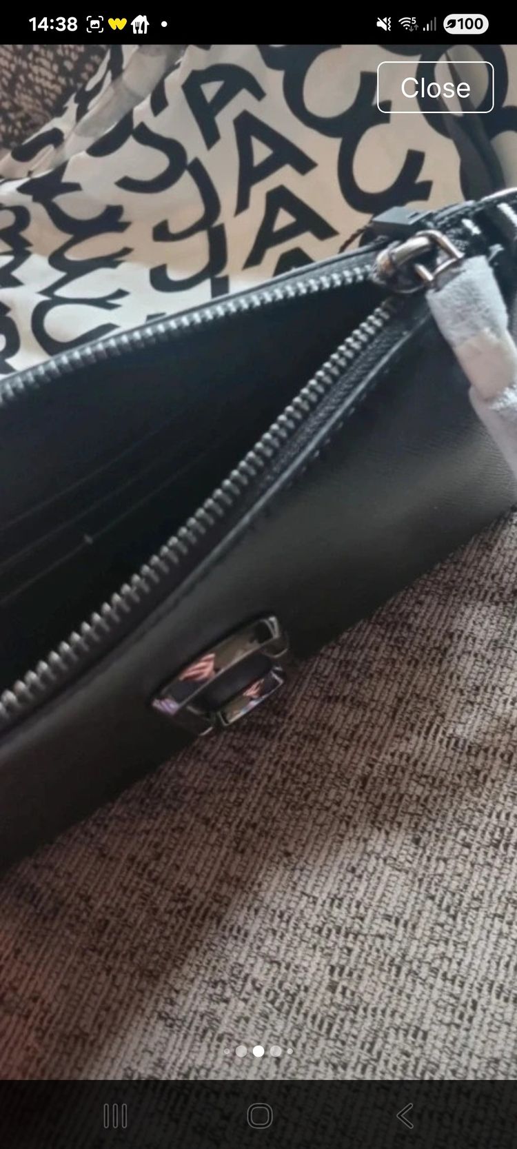 Marc Jacobs Black Leather Crossbody Bag image 5
