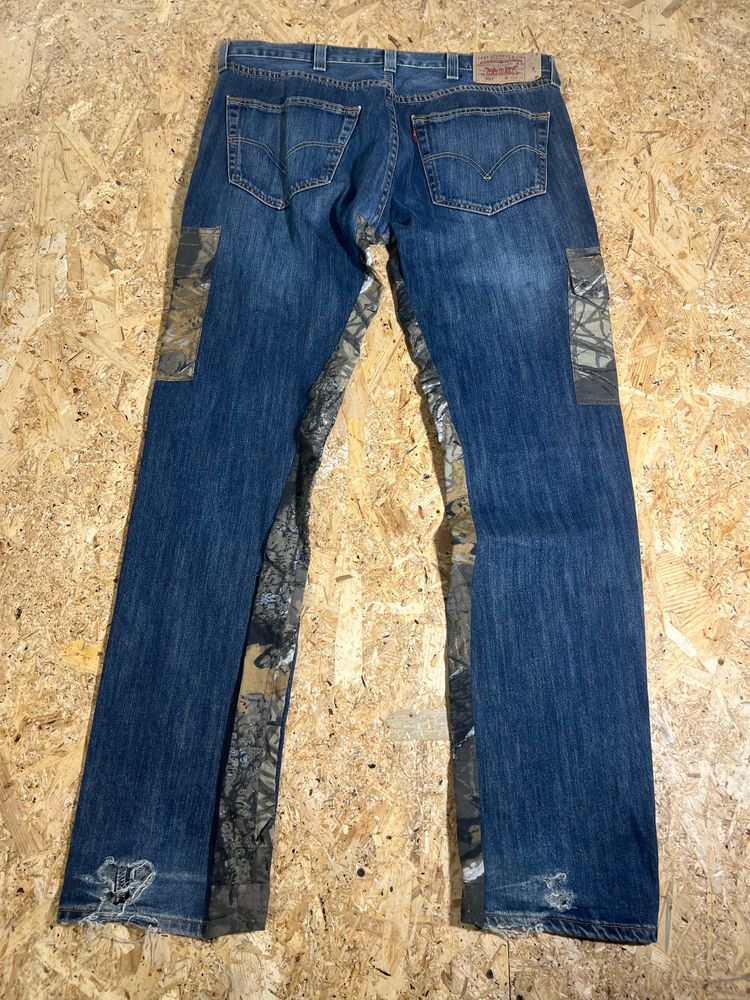 Blue Denim Jeans With Camouflage Patches 2