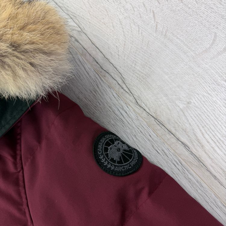 Canada Goose Women’s Loretta  Burgundy Parker Jacket - XS image 7