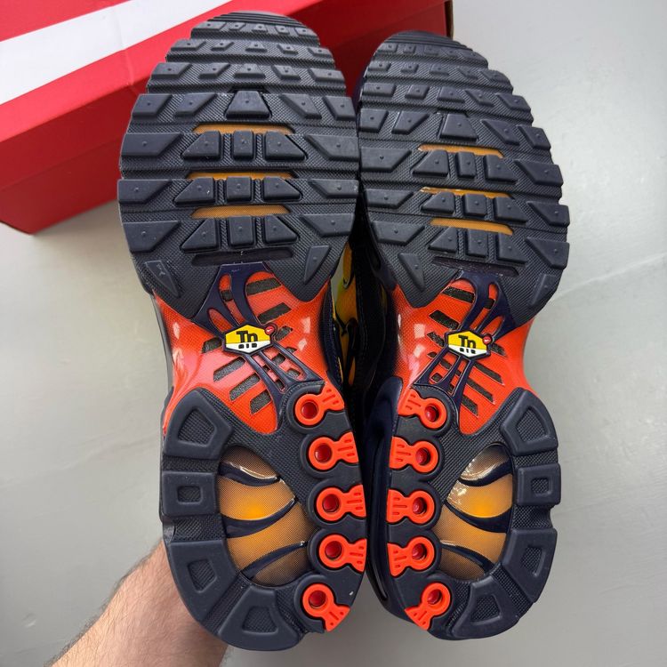 Immagine di Nike Air Max Plus TN UK 11 Lemon Venom Hyper Crimson Mens Trainers DM0032-701 9