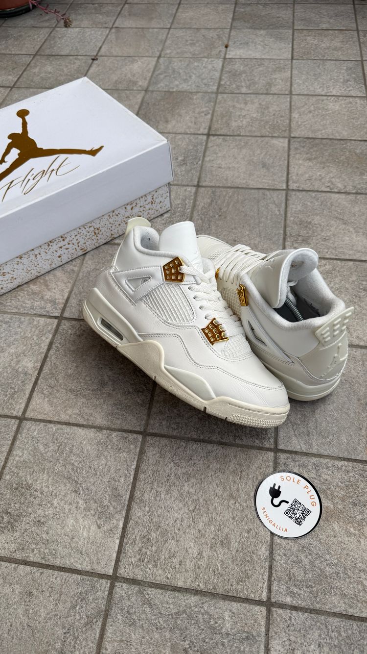 Jordan 4 Metallic Gold size 42,5 - Vnds OG All