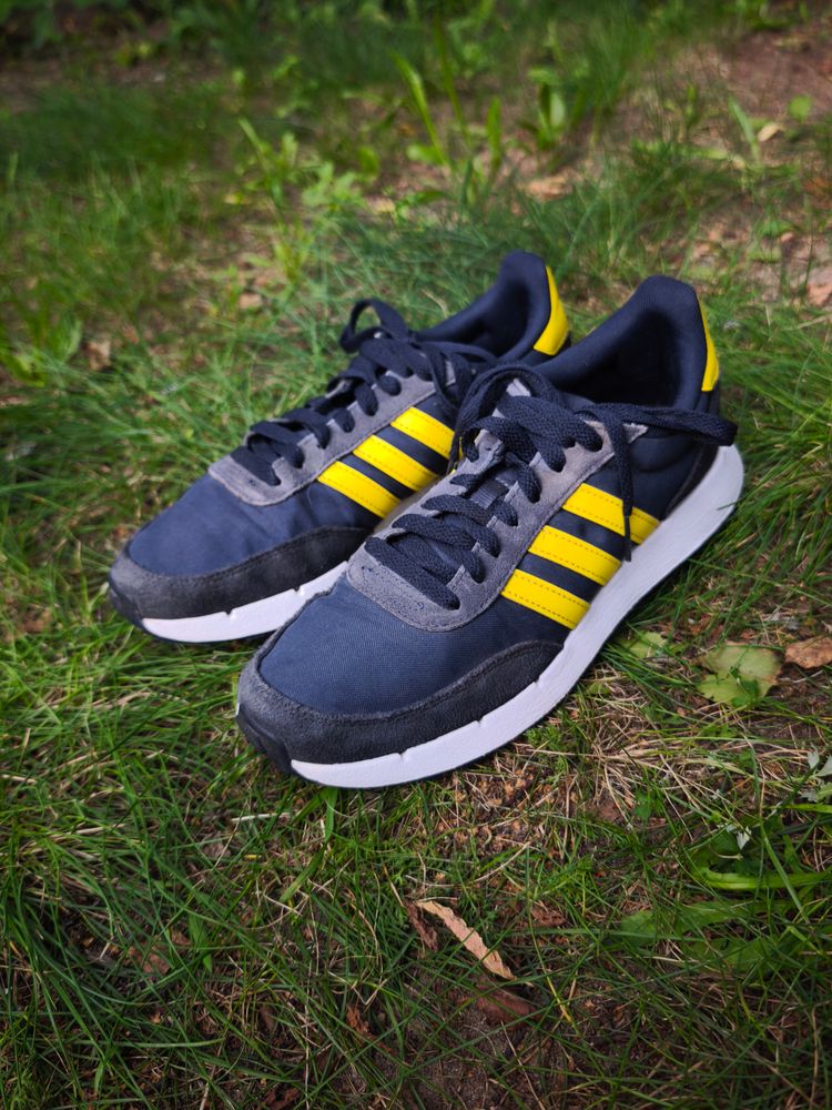 Adidas Sneakers image 4