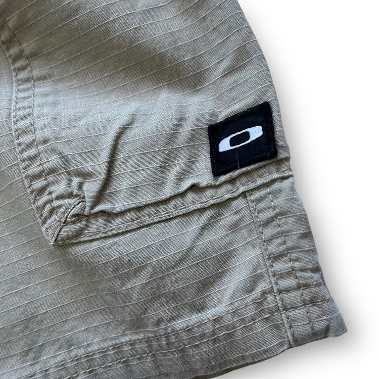 Oakley vintage cargo shorts image 3