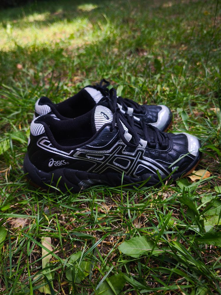 Asics Black And Silver Athletic Shoes image 5